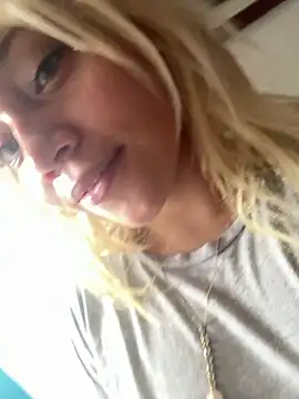 Snapshot of Sweet_MaryJane2 chatting on 04.24.26 Sweet MaryJane2 online show from 04.24.26