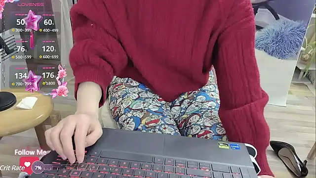 Lisa-s online show from 02.12.25