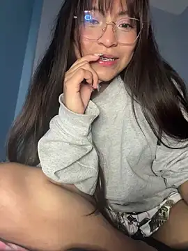 Lily candy X online show from 01.15.25