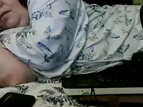 Snapshot of WHITEDAROSE chatting on 01.13.25 WHITEDAROSE online show from 01.13.25