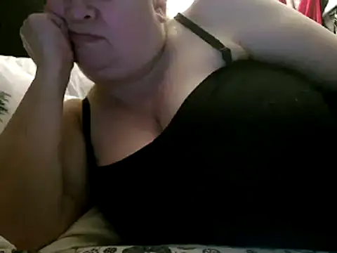 Snapshot of WHITEDAROSE chatting on 03.05.25 WHITEDAROSE online show from 03.05.25