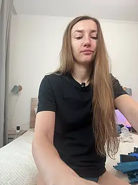 KateRedgar online show from 04.12.26