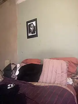 Snapshot of Moorella1 chatting on 02.28.26 Moorella1 online show from 02.28.26