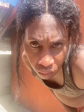 Moorella1 online show from 04.10.26