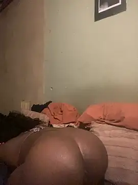 Moorella1 online show from 04.13.26