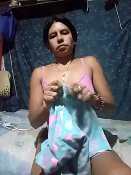 Snapshot of Alanagracia chatting on 09.29.25 Alanagracia online show from 09.29.25