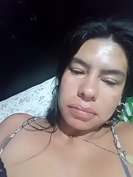 Snapshot of Alanagracia chatting on 10.21.25 Alanagracia online show from 10.21.25