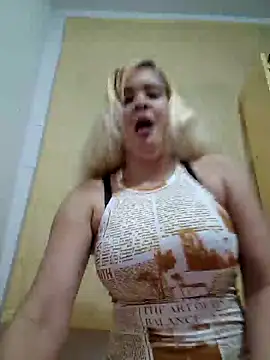 lamorbosa37 online show from 12.15.24