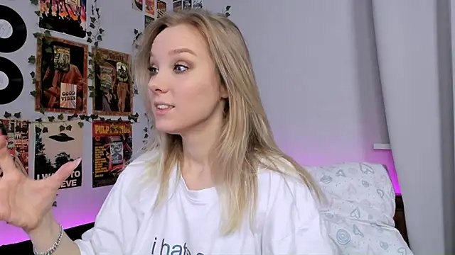 AliciaParkerf online show from 12.26.24