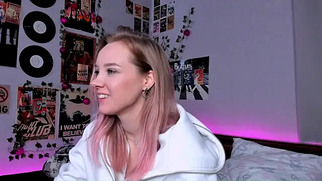 AliciaParkerf online show from 01.07.25
