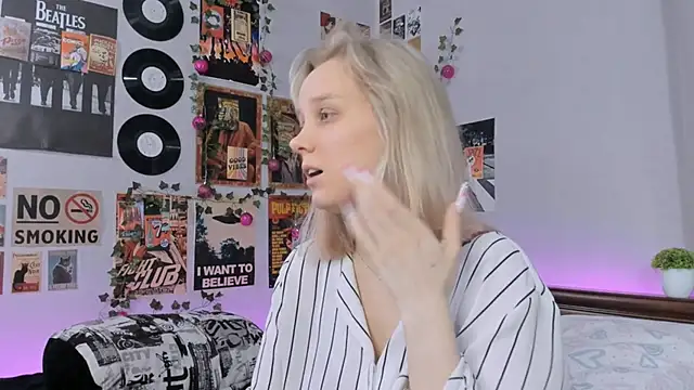 AliciaParkerf online show from 01.17.25