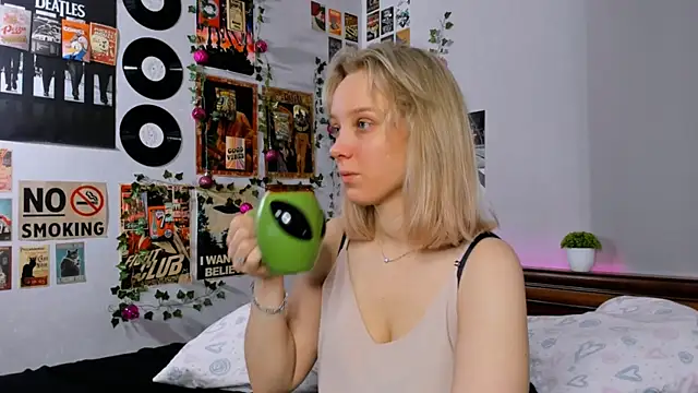 AliciaParkerf online show from 01.28.25