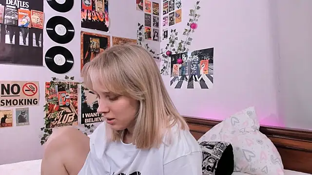AliciaParkerf online show from 02.18.25