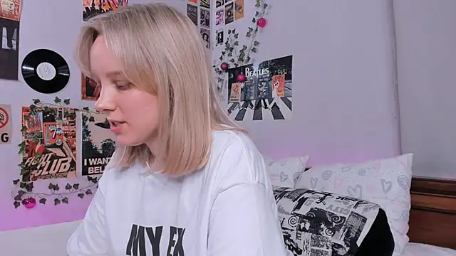 AliciaParkerf online show from 02.21.25