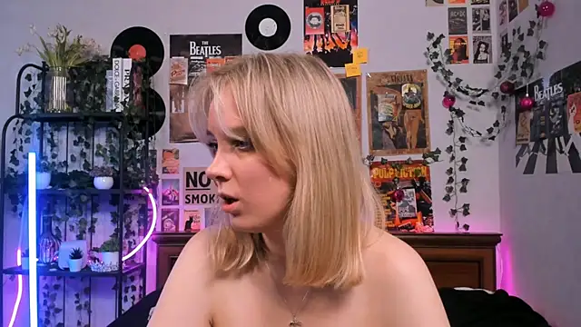 AliciaParkerf online show from 03.13.25