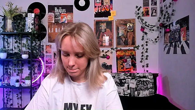 AliciaParkerf online show from 03.15.25