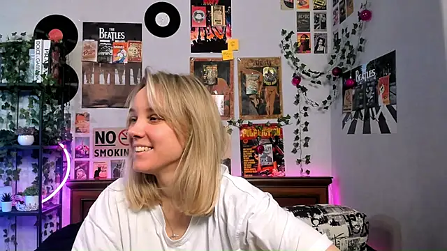 AliciaParkerf online show from 03.16.25