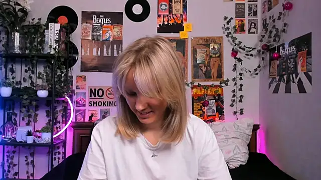 AliciaParkerf online show from 03.19.25