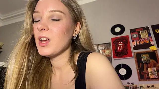 AliciaParkerf online show from 09.11.25
