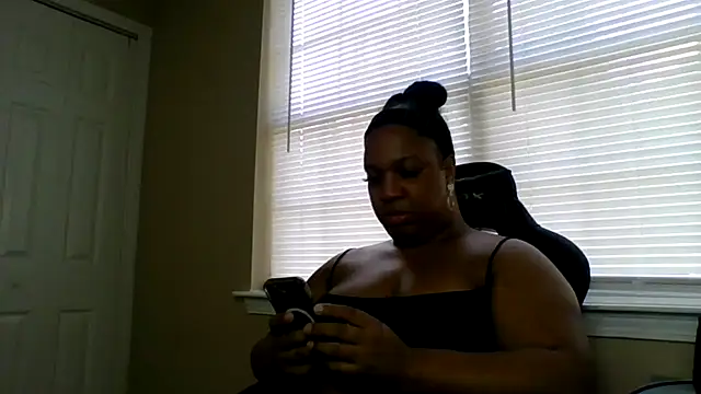 Badgirlbrittt online show from 09.26.25