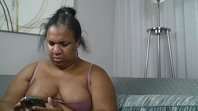 Badgirlbrittt online show from 10.23.25