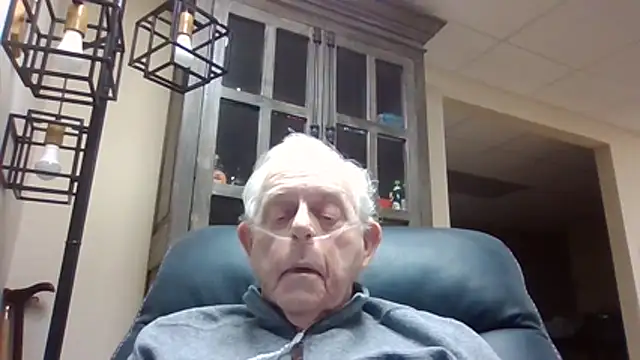 Snapshot of bootlegmanz chatting on 02.23.26 bootlegmanz online show from 02.23.26