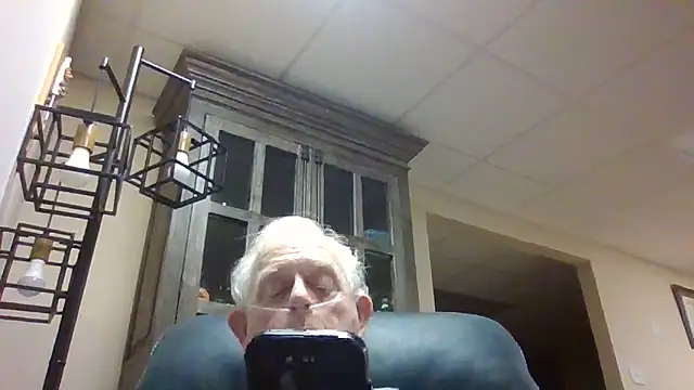 Snapshot of bootlegmanz chatting on 03.02.26 bootlegmanz online show from 03.02.26