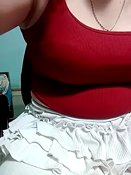 Snapshot of Tuo8702 chatting on 03.14.25 Tuo8702 online show from 03.14.25