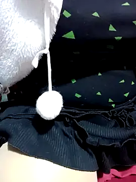 Snapshot of Tuo8702 chatting on 03.18.25 Tuo8702 online show from 03.18.25