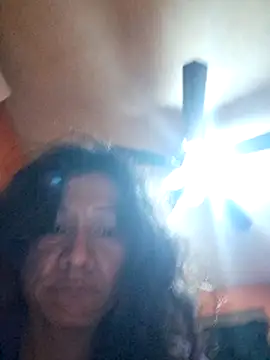 Snapshot of miicheele32 chatting on 11.06.25 miicheele32 online show from 11.06.25