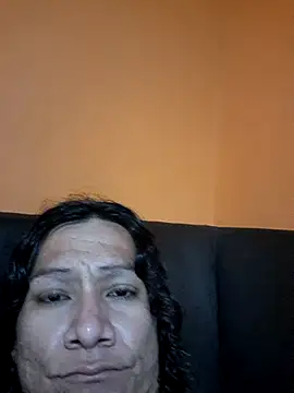 miicheele32 online show from 11.17.25