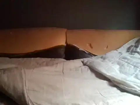 Snapshot of SmallGoodNutts chatting on 02.09.25 SmallGoodNutts online show from 02.09.25