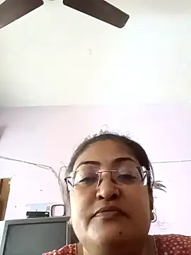 LAVERNIYA  online show from 12.29.24