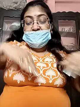 LAVERNIYA  online show from 01.23.25
