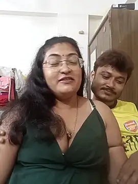 LAVERNIYA  online show from 10.29.25