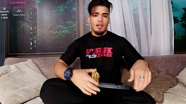 dante fox  online show from 02.17.25