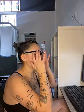 Hawitxui online show from 10.26.25