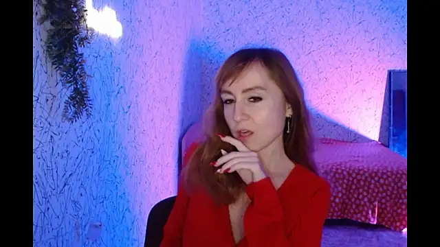 Athena Richards online show from 12.21.24