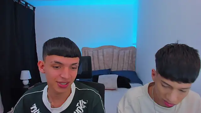 Snapshot of Juan_Nd_Steven chatting on 10.09.25 Juan Nd Steven online show from 10.09.25