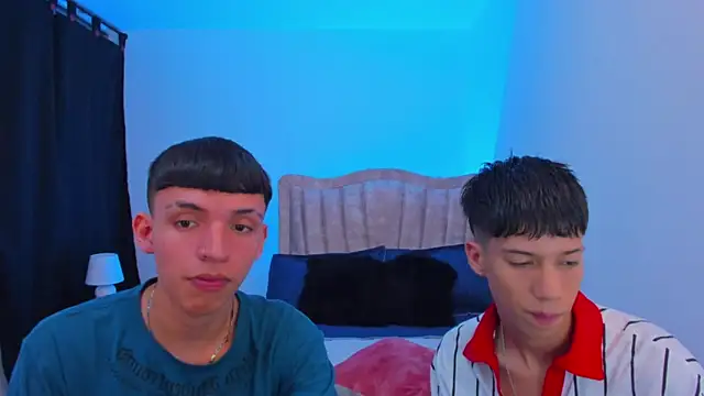 Snapshot of Juan_Nd_Steven chatting on 10.10.25 Juan Nd Steven online show from 10.10.25