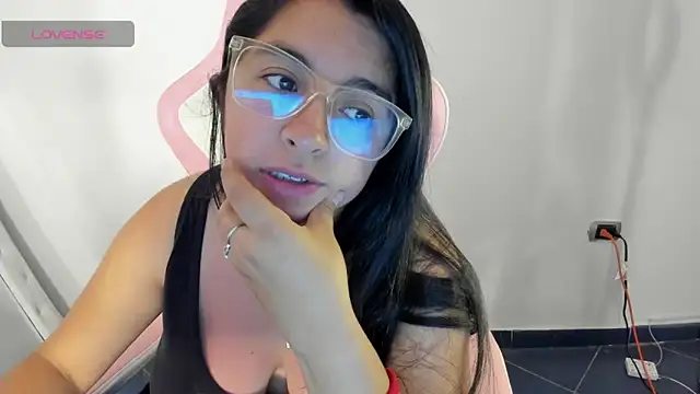  Angelinaandrade  online show from 03.04.25