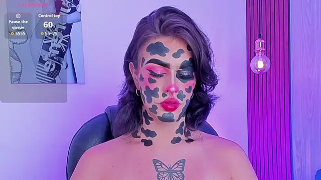 Snapshot of miah_connor chatting on 10.21.25 miah connor online show from 10.21.25