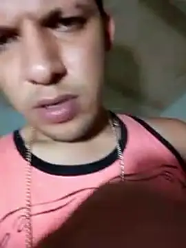 Snapshot of Alonsomadeira chatting on 05.23.26 Alonsomadeira online show from 05.23.26