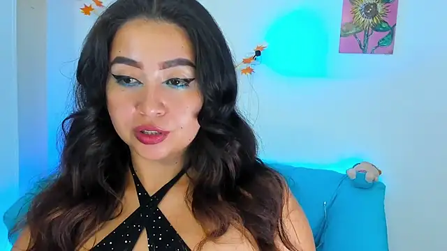 Snapshot of LiahDiaz chatting on 12.29.24 LiahDiaz online show from 12.29.24