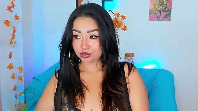 Snapshot of LiahDiaz chatting on 01.26.25 LiahDiaz online show from 01.26.25