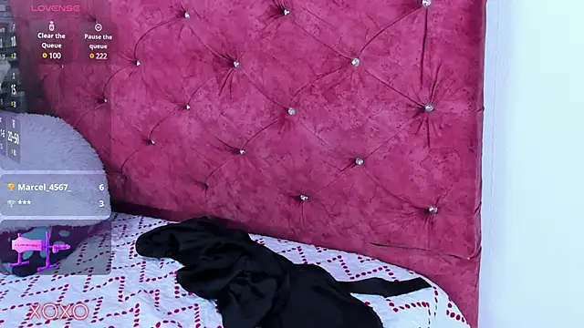 skyhotgirll online show from 02.19.25