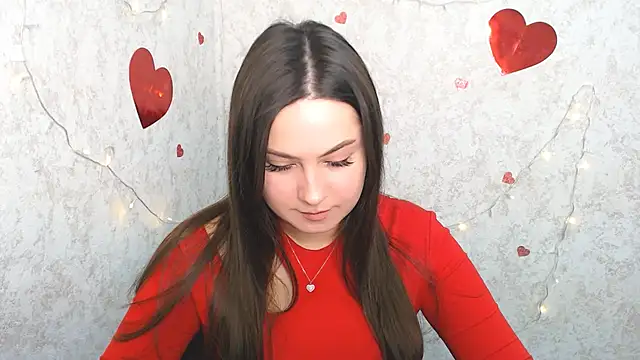EmiliaTemi  online show from 02.22.25