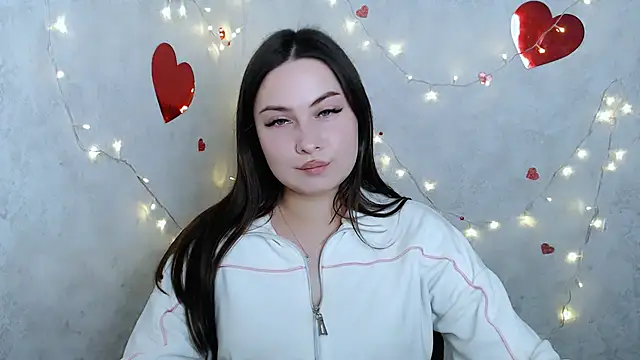 EmiliaTemi  online show from 02.27.25