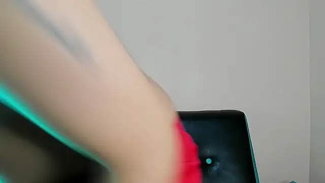 cami hots online show from 01.25.25