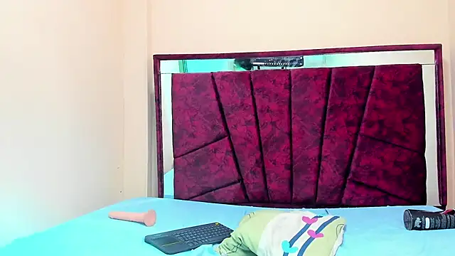 cami hots online show from 02.04.25